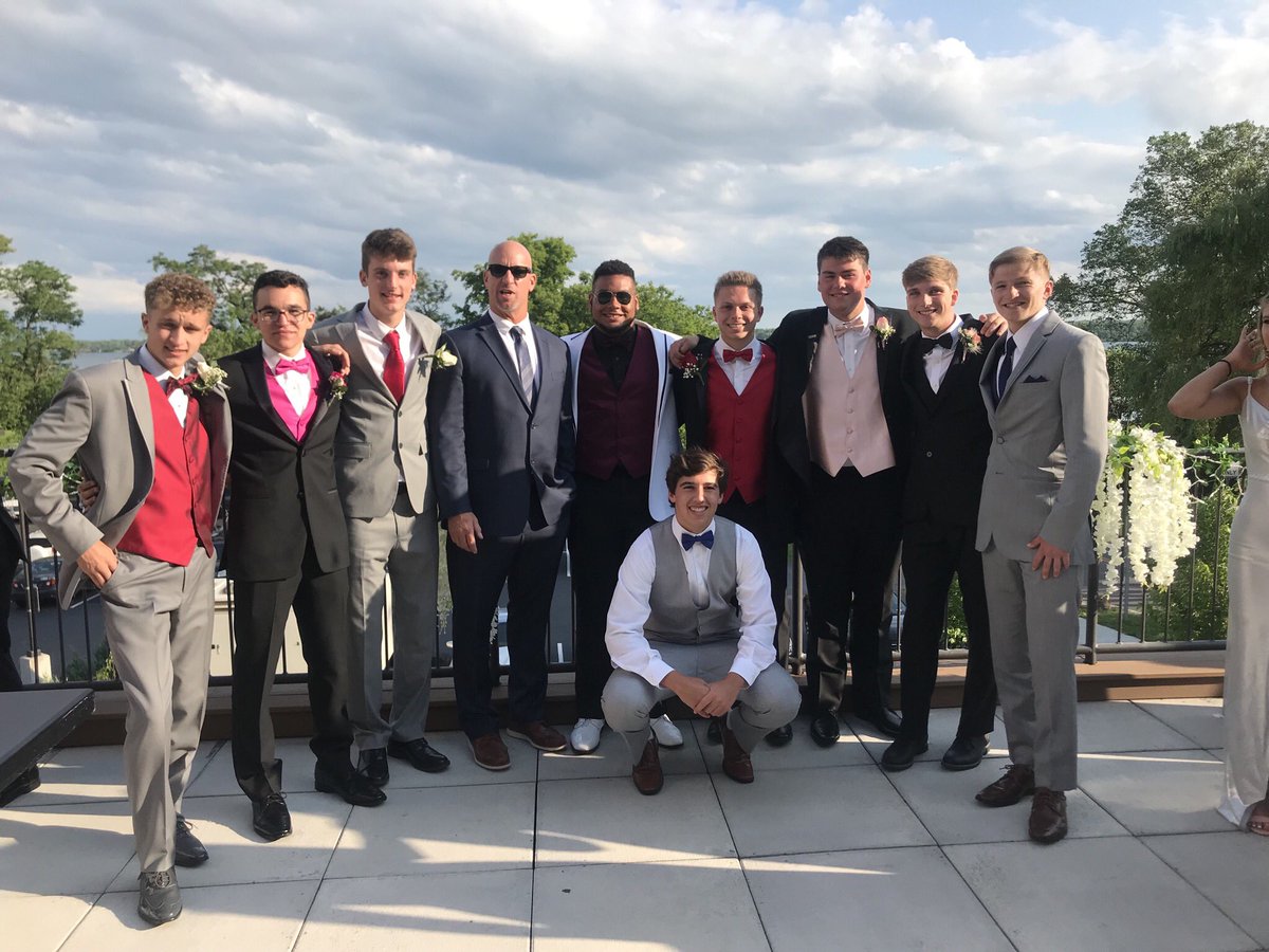 LewPortBball's tweet photo. So lucky to be called coach by these amazing young men!! #NFLChamps #SectVIChamps  #21wins https://t.co/2aXyYjItlF