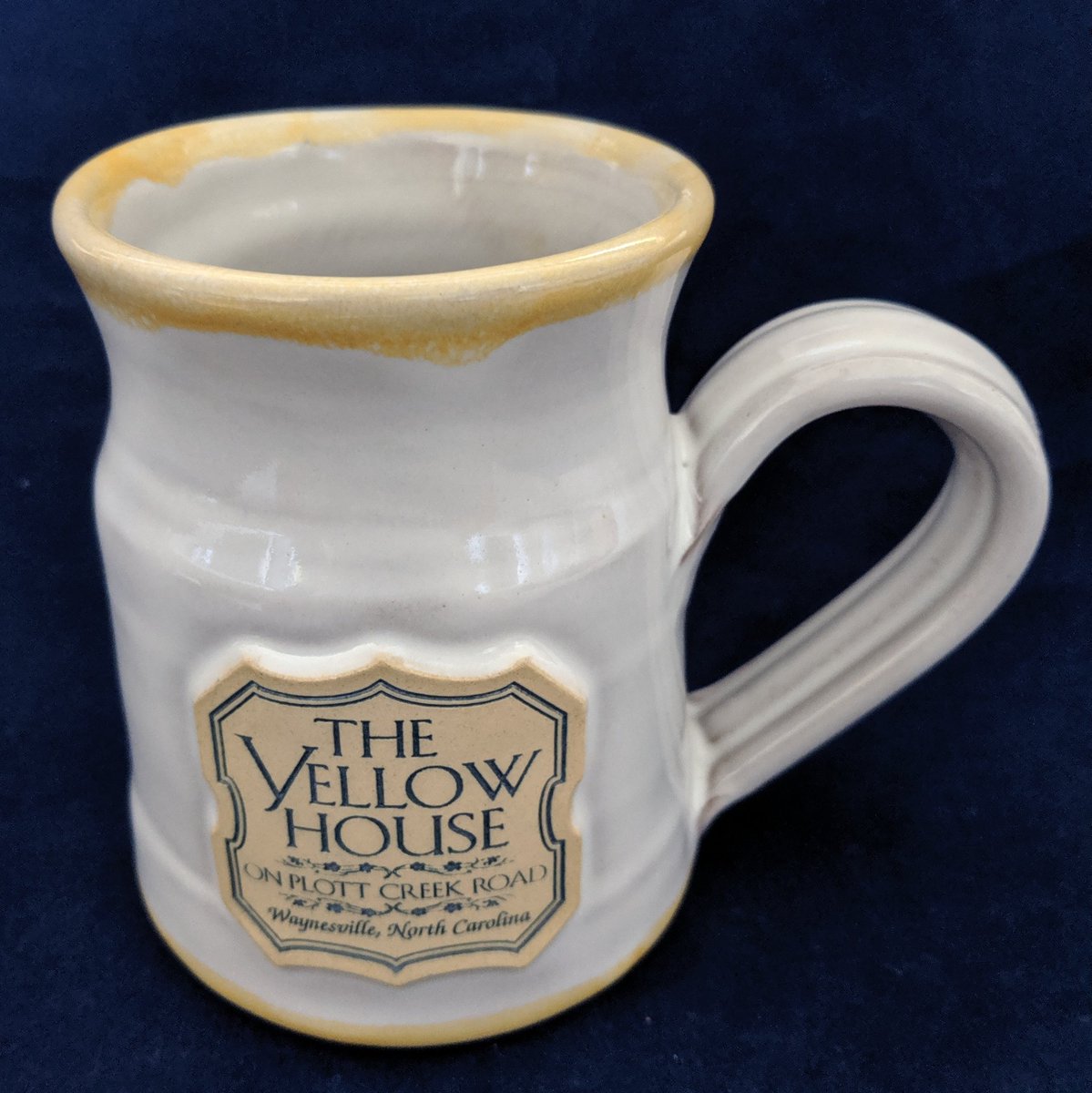 ThriftStorePick's tweet photo. More items.
#ThriftStorePicker #Thrift #Thrifty #ThriftStore #ThriftStoreFinds #SouthFloridaPicker #FloridaPicker #Thrifting #Vintage #VintageFinds #Repurpose #Resale #MugLife #2019FlipChallenge #BuySellTrade #FlipLife https://t.co/lwZvd1QKn0