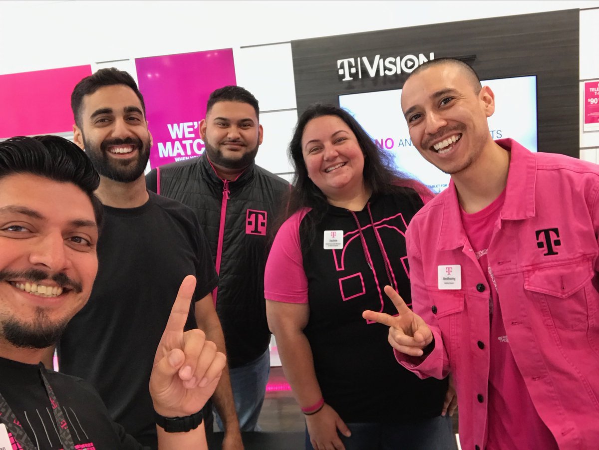 Shout out to Abraham and Roberto! Your one step closer to your journey, congrats on completing your Ready Trainings!! 📱📺👀 ⁦<a href="/Randy_E_Tam/">Randy Tam</a>⁩ ⁦<a href="/omarlinares_/">Omar Linares</a>⁩ ⁦<a href="/tpham1300/">Tiffany P. Huang</a>⁩ ⁦@Anthonybuenojr⁩