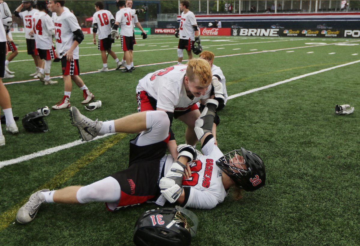 WL_Ann's tweet image. Fantastic come from behind win for #WinchesterLacrosse in the @MIAA033 Div. 2 boys lacrosse championship! An 11-10 win! State Champs!! @WHSachemSports @Winchester_MA @WickedLocalStar PHOTOS: bit.ly/2RuuLO8