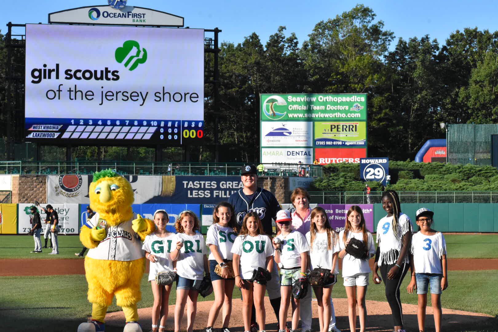 Lakewood Blueclaws On Twitter It S Time For Girlscoutsjs Night