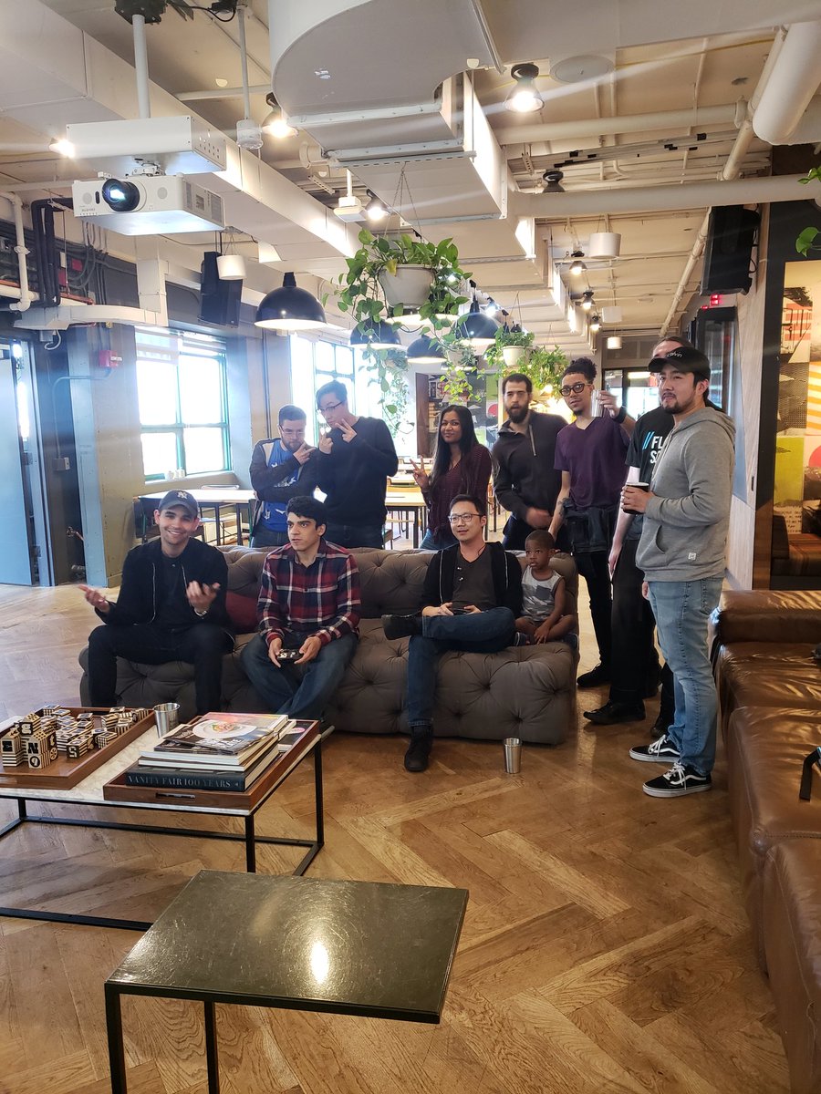 thrivensunshine's tweet photo. Love my cohort. Amazed at the relationships we've created. Feeling part of this community has been just so crucial as the skills being learned #flatironschool #newfriends #CodeNewbie #WomenWhoCode #devpool https://t.co/vmepr8LL5N