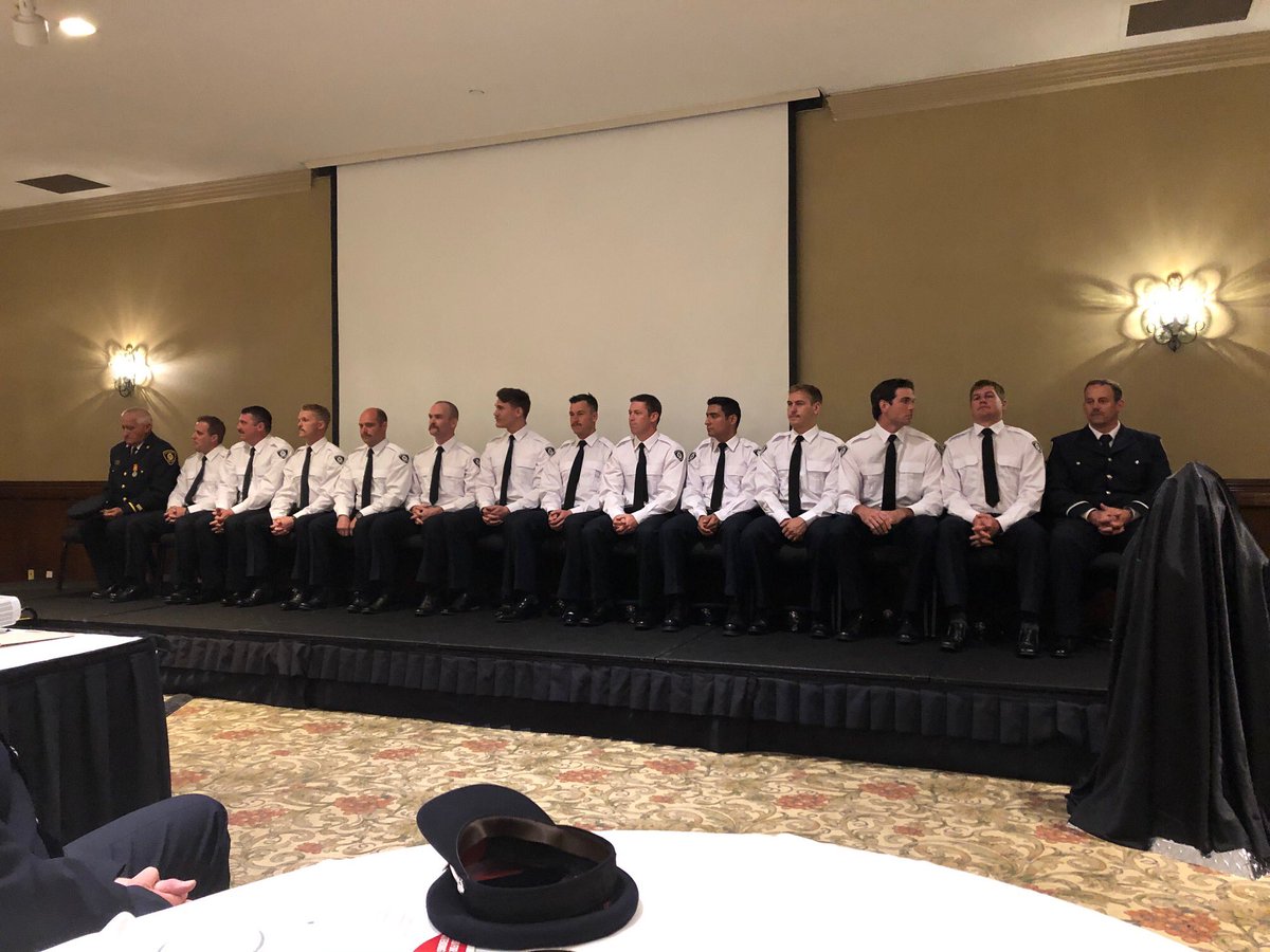 Congratualtions to the ⁦<a href="/LdnOntFire/">London Fire Department</a>⁩ 2019 recruit class that graduated this afternoon! Well done Recruits; now you are Firefighters ready to start your careers with us! Well Done! ⁦<a href="/Hamertime436/">Lori</a>⁩ ⁦@DCHuntLondon⁩ ⁦<a href="/Hayes_R_J/">Richard Hayes</a>⁩ ⁦<a href="/JackBurt13/">Jack Burt</a>⁩ #LFDOnt