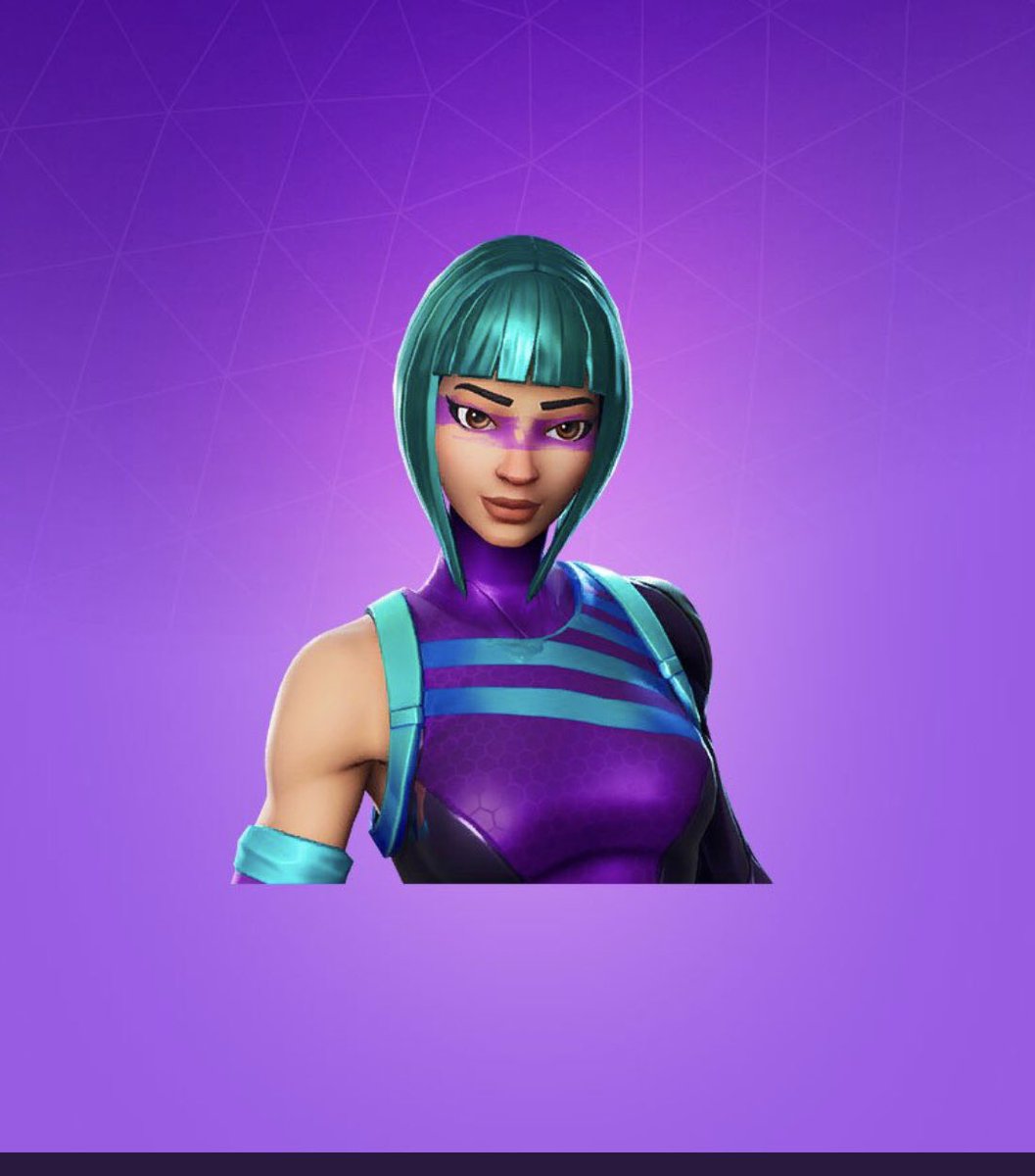RochaSaita22's tweet photo. Tenho Wonder e Ikonik para doar para verdadeiros gamers de fortnite, requisitos: Ter o passe da temporada ou 2, 3 ou 4 FULL, quem tiver me chame no privado para receber as skins! #fornite #ikonik #ikonikskin #Wonder #wonderskin BROTAA FIOOO https://t.co/DcY3Oavk62