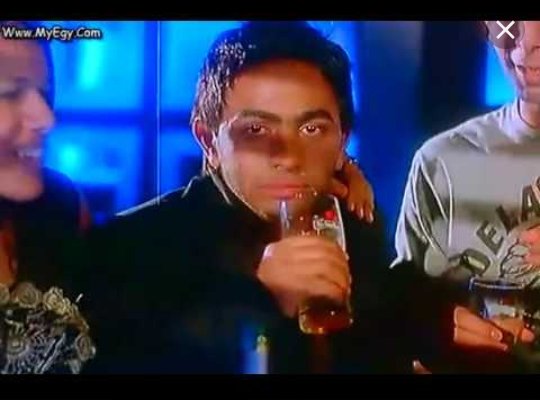 أخيرا بقا خلصت امتحانات وهنام براحتى 
* بيصحى 4 الفجر * 😂💔