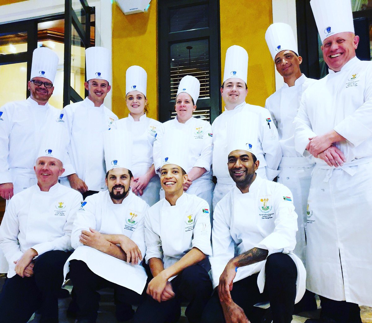 SiClothing_Offi's tweet photo. Wishing this incredible @culinaryteamsa all the best for their #restaurantofnations at Carnival City tonight π
#chefsofsa #culinaryteamsa #chefsoftwitter #ikaculinaryolympics #teamsa #sachefs #stuttgart2020 #proudsponsor #sigmachef_culinaryapparel #chefjacketsbysigmachef https://t.co/LWVXPisJav