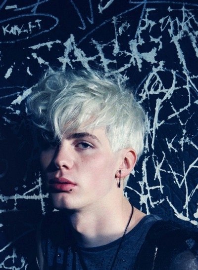 ℂ𝕠𝕖𝕟 ℝ𝕖𝕖𝕕 

- 𝕤𝕠𝕟 𝕠𝕗 ℍöð𝕣 

- 𝕓𝕝𝕚𝕟𝕕

- 𝕡𝕛𝕠 | 𝕄𝕪𝕥𝕙𝕠𝕝𝕠𝕘𝕪 

- ℕ𝕊𝔽𝕎 | 𝟙𝟠+

Another #emmy account.