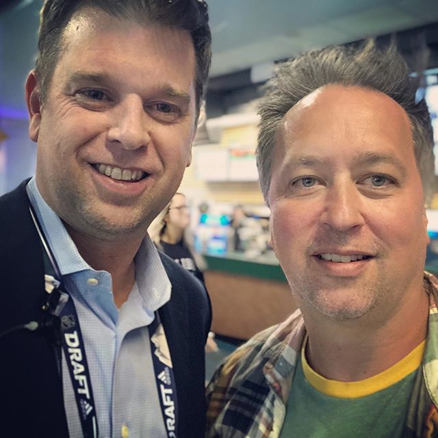 bganter's tweet photo. Who rolled into #Vancouver #YVR today? None other than the The Master of Mahopac, Mr. Tim Kowalski. He facilitated a meet-up at the #NHL draft downtown. Been too long. #oldroommates #syracuse #brewsterboland https://t.co/ucfnRu7Xlb https://t.co/90YBDGTeuw