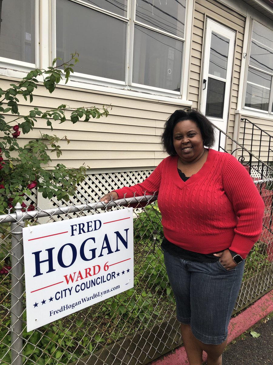 Coach47Hogan's tweet photo. Thank You, April Anderson and your whole Family for all the Support #WarrenSt #WeAreWard6
If anyone would like a sign inbox me or Call 781-581-1496 or Email FredHoganWard6Lynn@Gmail.com
Always looking to expand our Team. Together we Can, Vote September 3rd 2019 https://t.co/xAytoklJUY