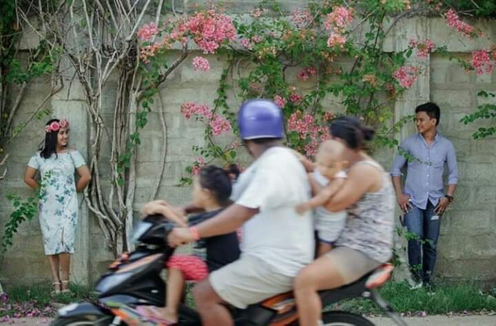 Pre Wedding &amp; Post Wedding photo in single frame ..