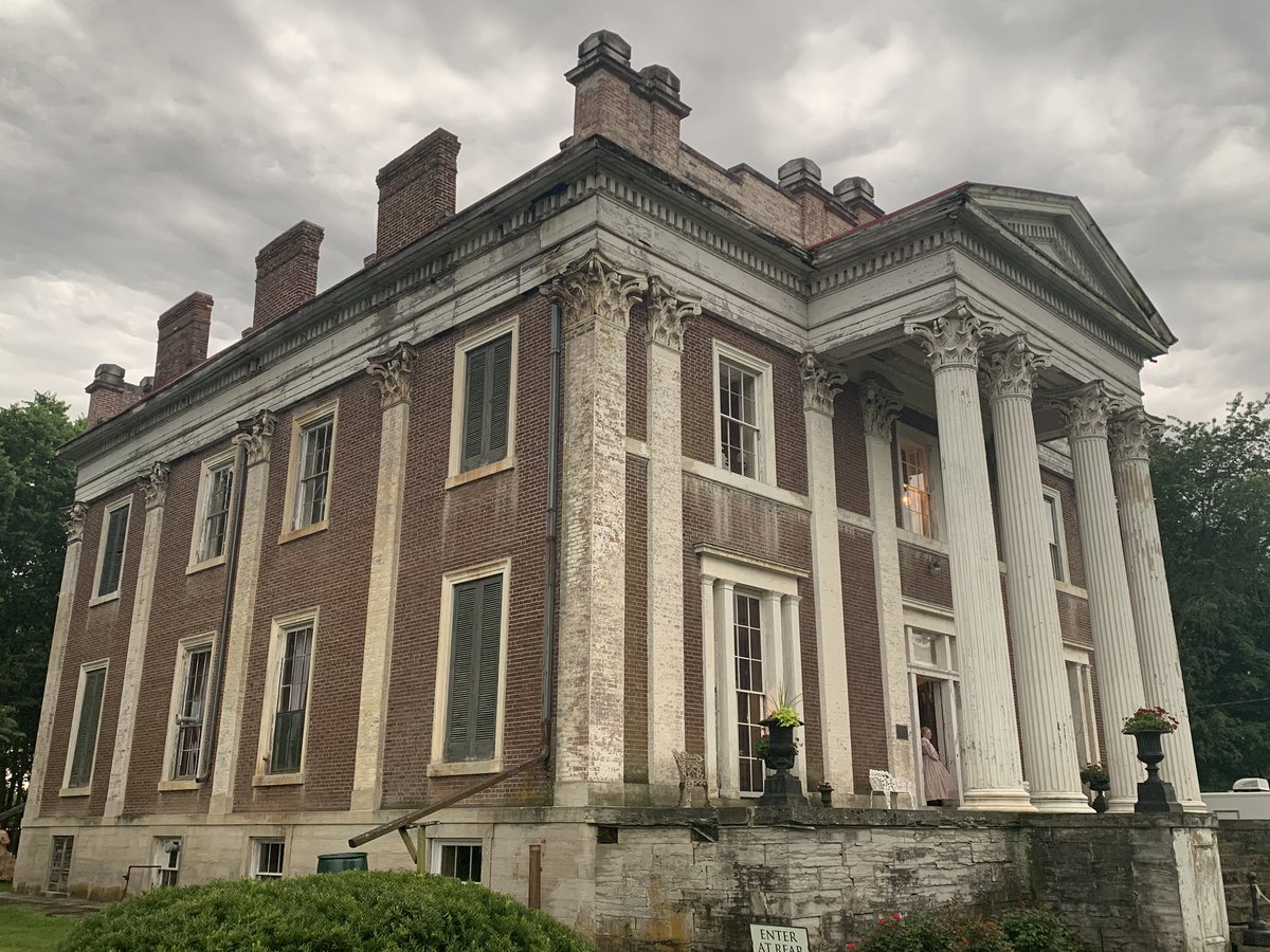 WardHallPF's tweet image. Great night for a party!