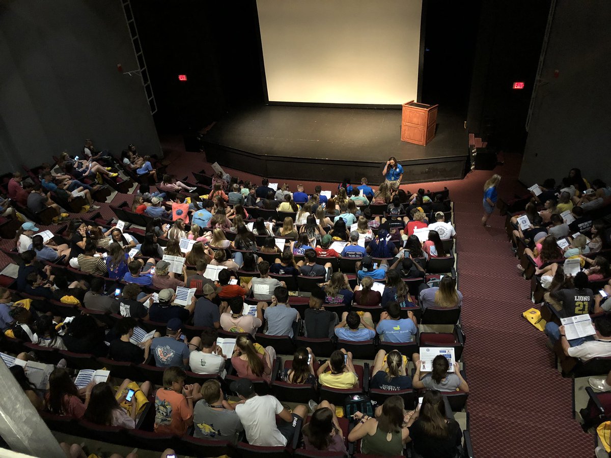 ALHSLF's tweet image. Opening Ceremony #ALHSLF19