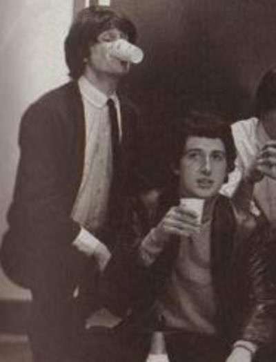 Happy birthday to the always-stylish Ray Davies. 