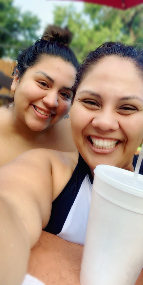 meanassmari's tweet image. Hot for days... #poolnights