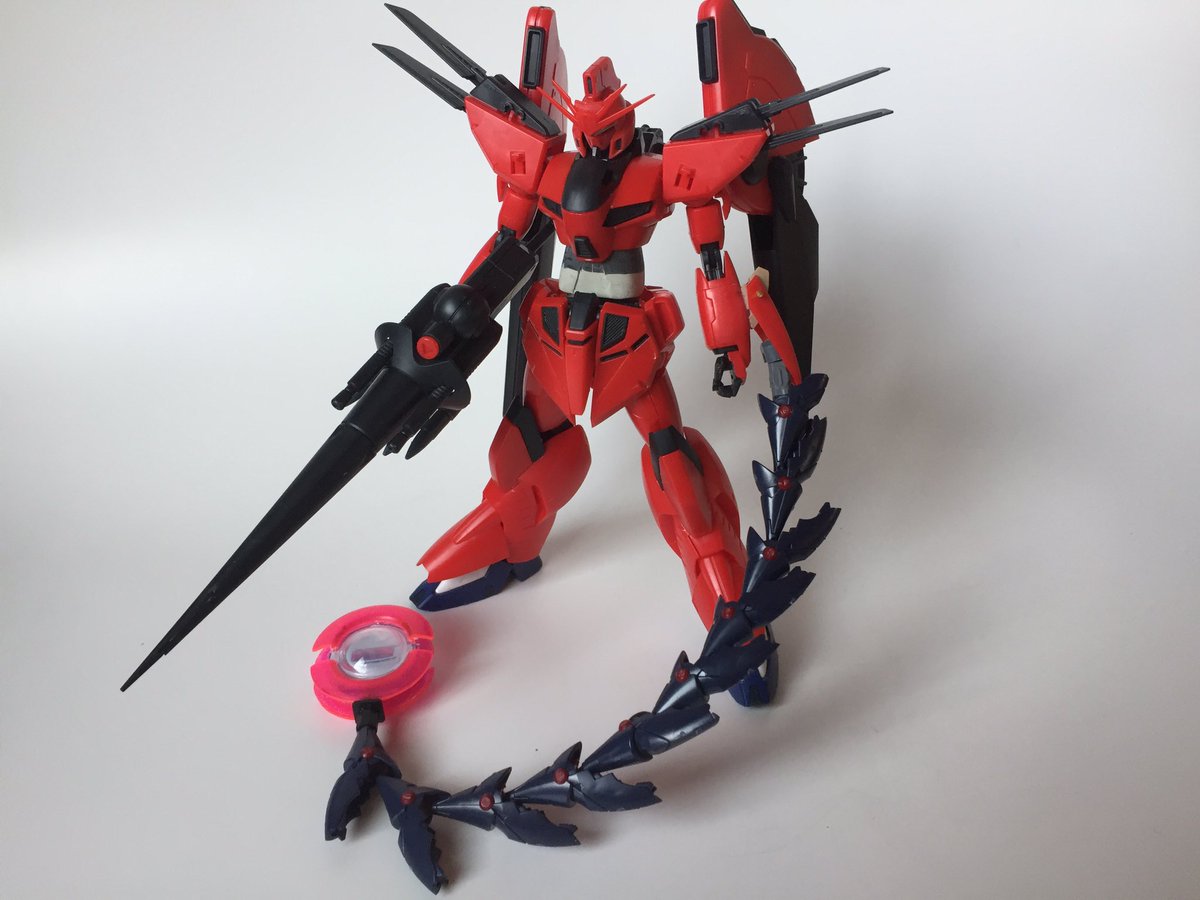 はべsin ビギナ ギナ 木星決戦仕様ひとまず完成 スネークハンドはエピオンの鞭とオーガジンクスのビームエフェクトなどでそれぽく製作 核弾頭ミサイルもそれっぽく製作 T Co Nntvjgyyt1 Twitter