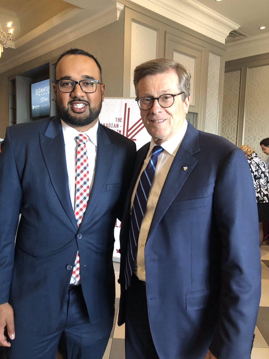 JohnTory's tweet image. Continuing in the celebrations of Ramadan and Eid with members of our Muslim community at the @CanadianMV Eid Dinner. Wonderful evening discussing opportunities of civic engagement for Canada’s Muslim community. #TCMVDinner