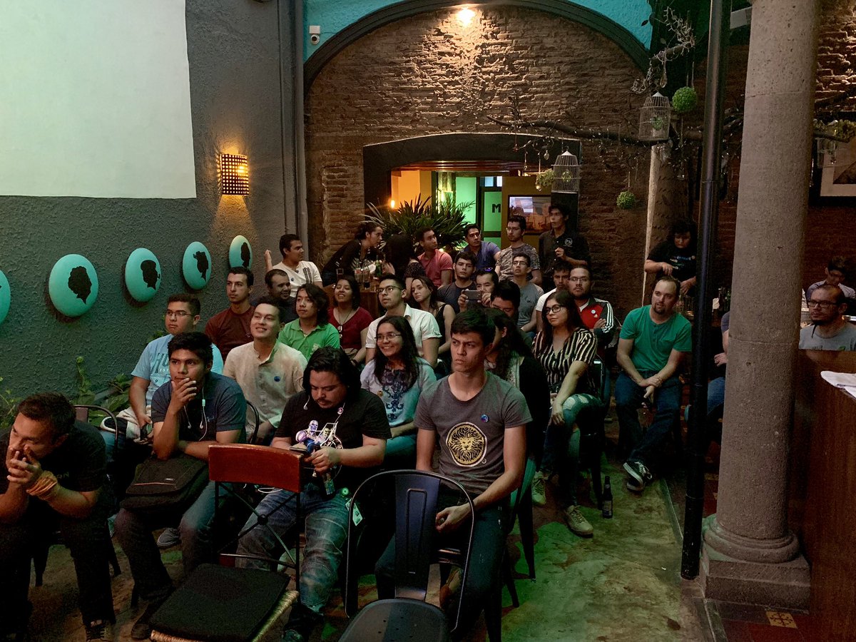 EPAM_Mexico's tweet photo. Semana de mucha actividad en EPAM,  acercando e impulsando comunidades, patrocinando el meetup de @j4guanatos y TrueCode en Ciudad Guzmán. Más de 40 asistentes pudieron vivir nuestra filosofía. ¡Únete! https://t.co/J63gq0eJmC#EPAMMX #EPAMMEXICO #J4Guanatos #Communities #TrueCode https://t.co/zctSkt49vs