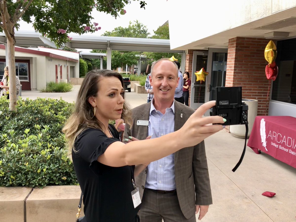 RyanPForan's tweet image. I can’t wait to see the vlog that @TooCool4MS is doing on #arcadiaInnovation! She is one of the best &amp;amp; most influential teachers on social media! She has more than 46k followers on IG &amp;amp; another 33k on YouTube! Always sharing great tips for teachers &amp;amp; collaborating! Go follow📲👍🏼