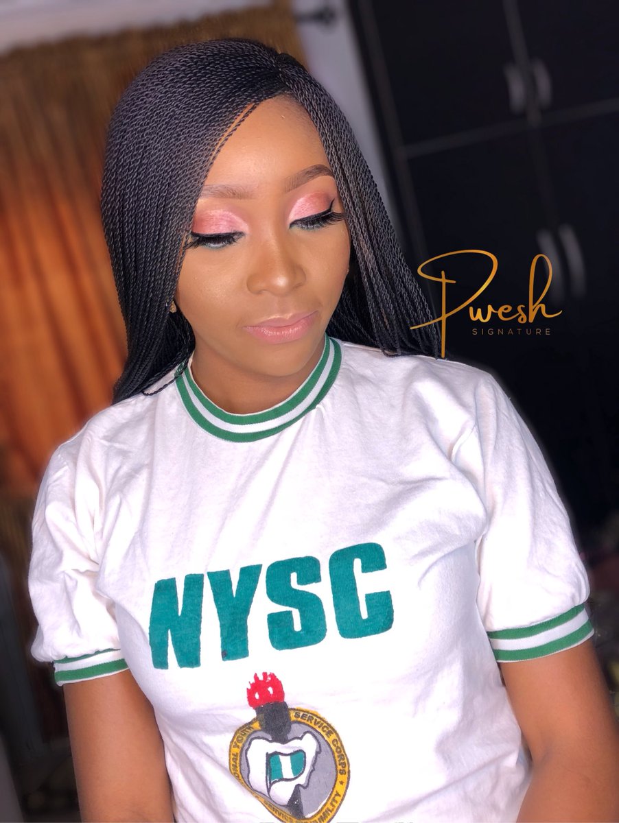 pwesh_sparkles's tweet image. If u need a makeup artist  for ur pop shoot dm me .I will give u Corper price check us on IG @pweshsignature for more pics
08086863874
#batchb #abujacorpers #Queenraido  #abujabusiness #abuja #AbujaTwitterCommunity #tweeps #twitters #NYSC  #abujacorpers 

Pls RT