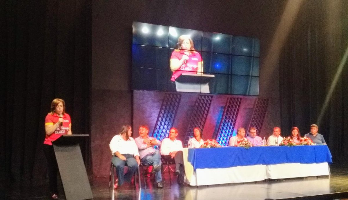 Agradezco al senador Jose Luis Perez, al representante Oswaldo Arcos, la diputada @MariLuzZuluagaS, a la concejal @ALEXAHERNANDEZC y al Senador @abrahamcongreso por el apoyo que expresan a nuestro proyecto.Espero trabajar de la mano con @CarlosAVarelaL1 en la Asamblea