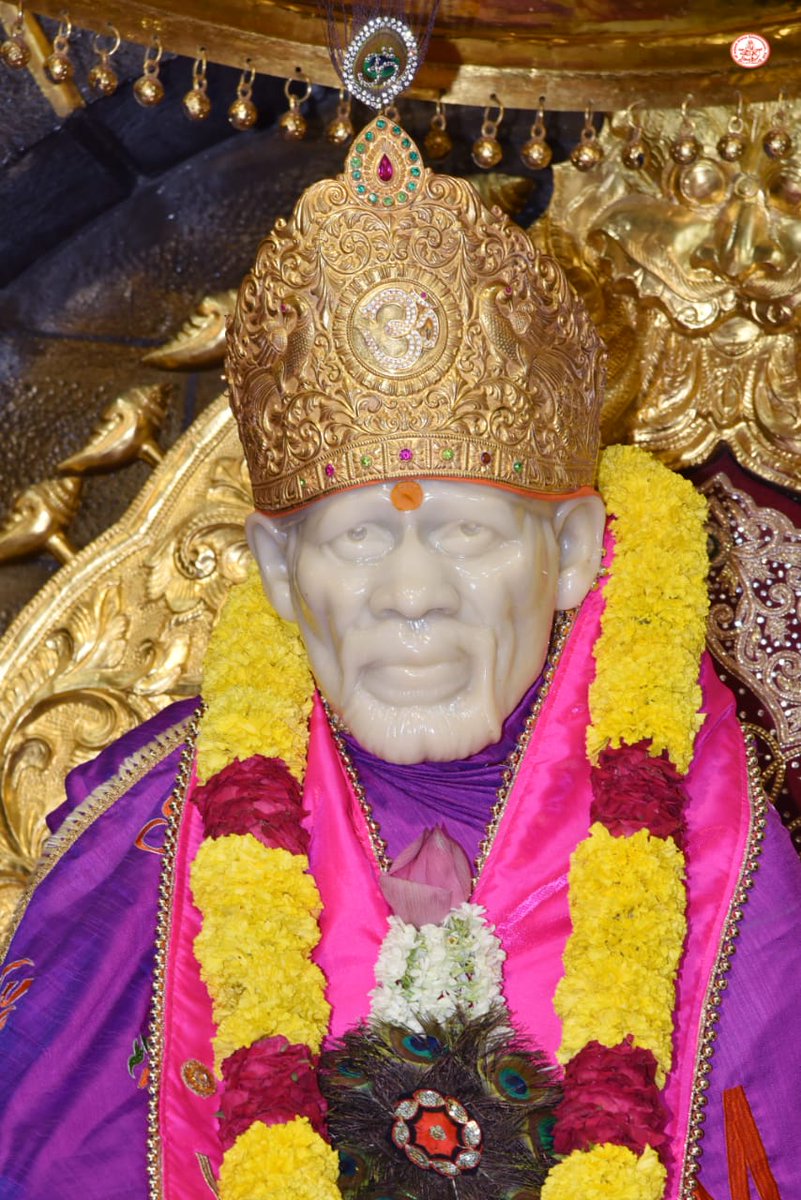 SSSTShirdi's tweet photo. *!!  ॐ श्री साईनाथाय नमः  !!*
*श्री साईबाबा समाधी मंदिर - शिर्डी*
       शनिवार दि २२ जून २०१९
   *🌷शिर्डी माझे पंढरपूर- आरती 🌷* https://t.co/IxDeT3A2B4