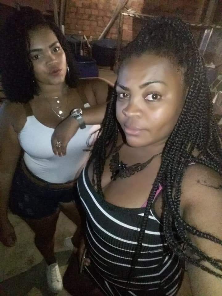 Alexand85865859's tweet photo. Amoo muito essa mulher 💓
#Mãe👭 https://t.co/caosuEqegU