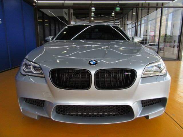 EXPO_MOTORCARS's tweet photo. Looking for a luxury sedan that can provide plenty of #Luxury and cabin space? What about one that can blow the doors off most #SportCars, too? Well, you'll love this 2016 #BMWM5 #Sedan that comes with $115,295.00 MSRP!
Visit https://t.co/f5gQa9vr2f
#MakingADream #ExpoMotorcars https://t.co/cXn4ixysIF