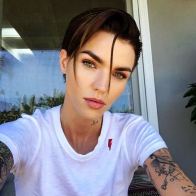 Samcnthc's tweet image. #NewProfilePic