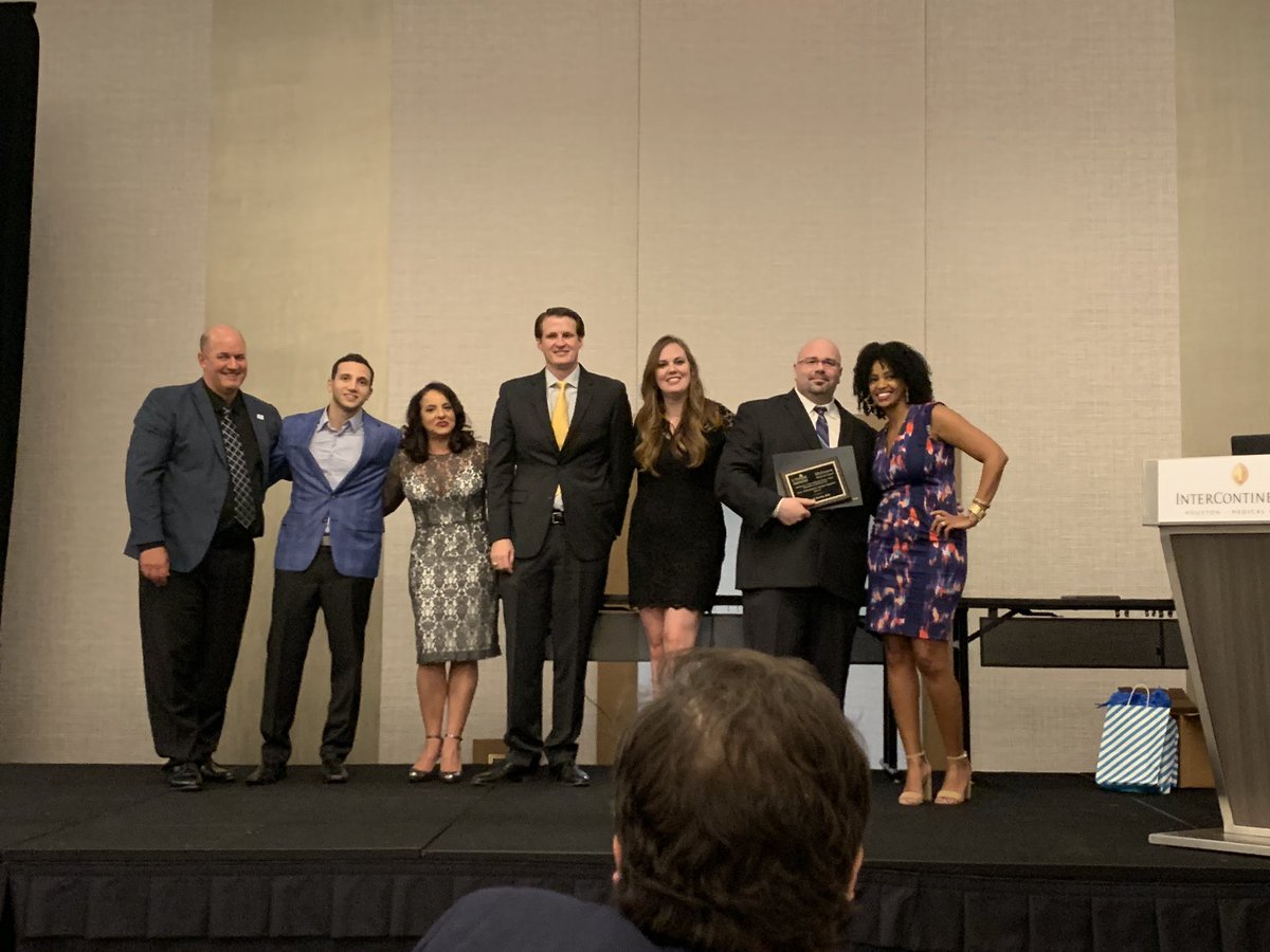 <a href="/UTHCriticalCare/">UT Anesthesia CCM</a> Fellow designate for Class if 2020 Dr. Julius Balogh awardee best Anesthesiology resident for LBJ hospital!