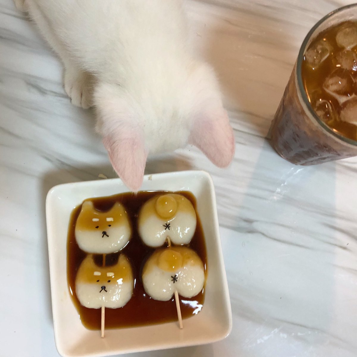 and_moong's tweet photo. 오늘은 당고를 만들었어요🍡 https://t.co/H4t8rXJwUU