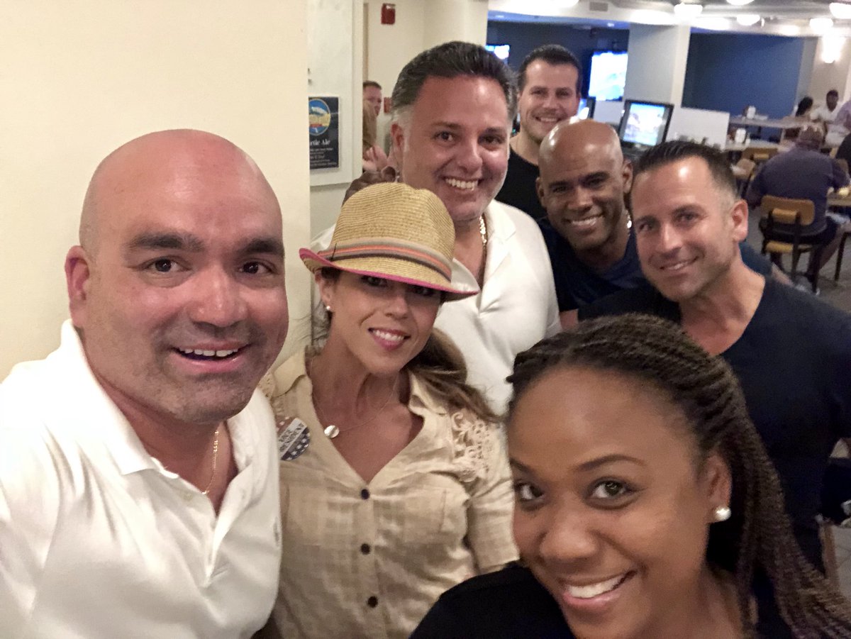 frostbitecra's tweet photo. Couldn’t let #NationalSelfieDay end without featuring some of my #NIOA2018 #PIOs @msantiago191 @sweetash913 @GaronMosby @CeceFrazer @StrategicPIO @BrennanMatherne @CeceFrazer @FreddieCruz16 @ErikaRBenitez https://t.co/atu3OFo83G