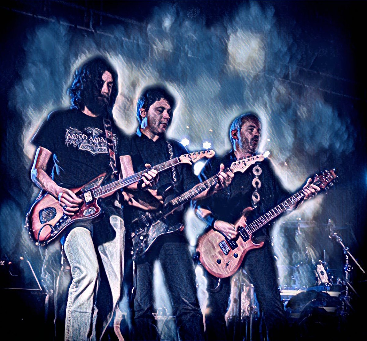 bloezer's tweet image. 