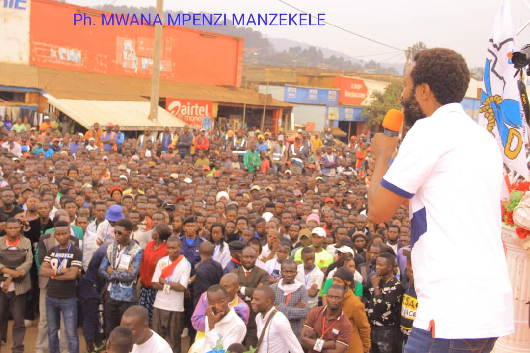 Le reprenant de Vital Kamerhe dans la ville de Butembo, l'hon. <a href="/MbinduleCrispin/">Crispin MBINDULE Mitono</a>. <a href="/Presidence_RDC/">Présidence RDC 🇨🇩</a> <a href="/VitalKamerhe1/">Vital Kamerhe</a>.