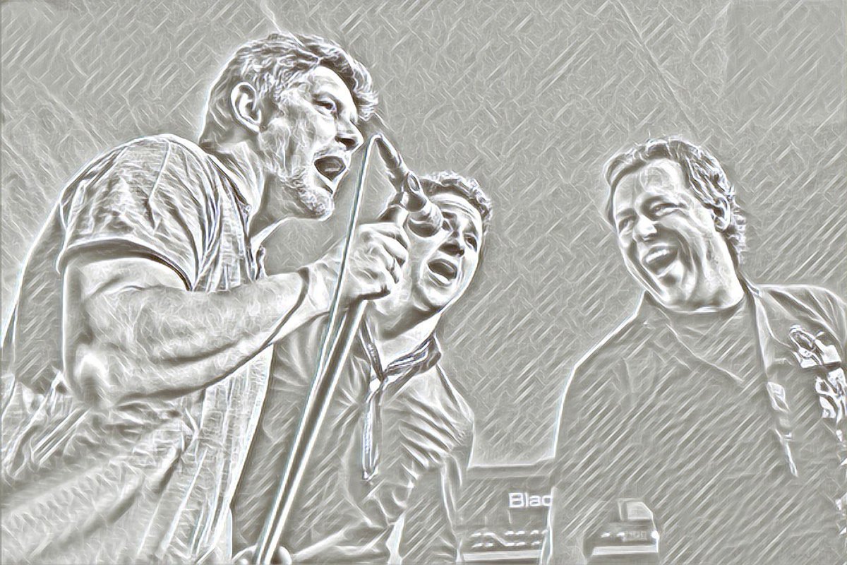 bloezer's tweet image. 