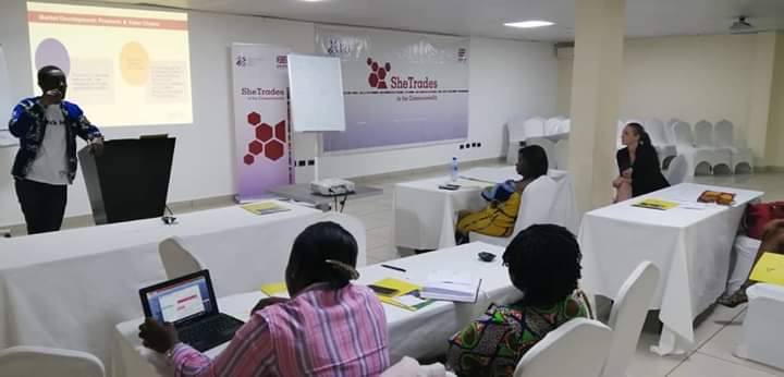 myweeklydigest's tweet image. Last Friday, our Co-Founder @BennahRichmond, was @ the &quot;SheTrades  in the Commonwealth Workshop&quot; funded by the UK Gov.

He spoke about #MktDev &amp;amp; #ValueChainAnalysis to women with Tech-Owned SMEs in Gh. He also spoke about &quot;How to Create a Product/Service to Disrupt a Value Chain&quot;