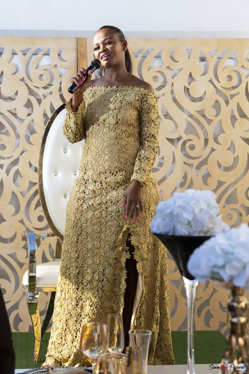 SV_Pictures's tweet photo. Life Begins at 40!
Joy begins at 40!

Cava the the woman of the hour. Cava the decor. Cava the @louisvuitton cake.

Teasers from Madimetja's 40th birthday party.

#40thbirthdayparty #louisvuitton
#respekthecamera #sameviewpictures#photopreneur #photography #capturingmoments https://t.co/QU0jzUNFnM