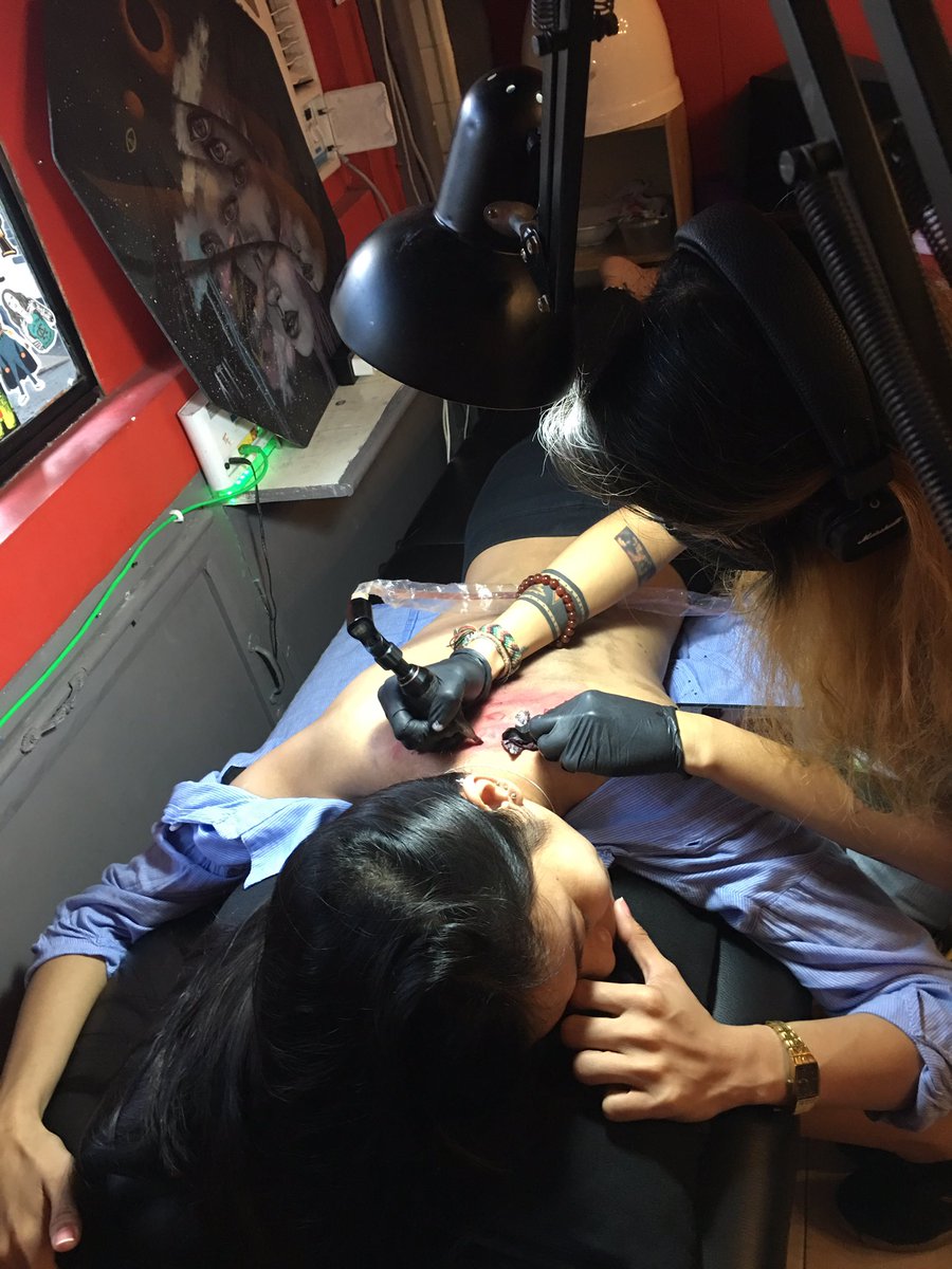 ammagoodgirl's tweet photo. #secondtatt #infamousink #session101 https://t.co/DFamY480UP