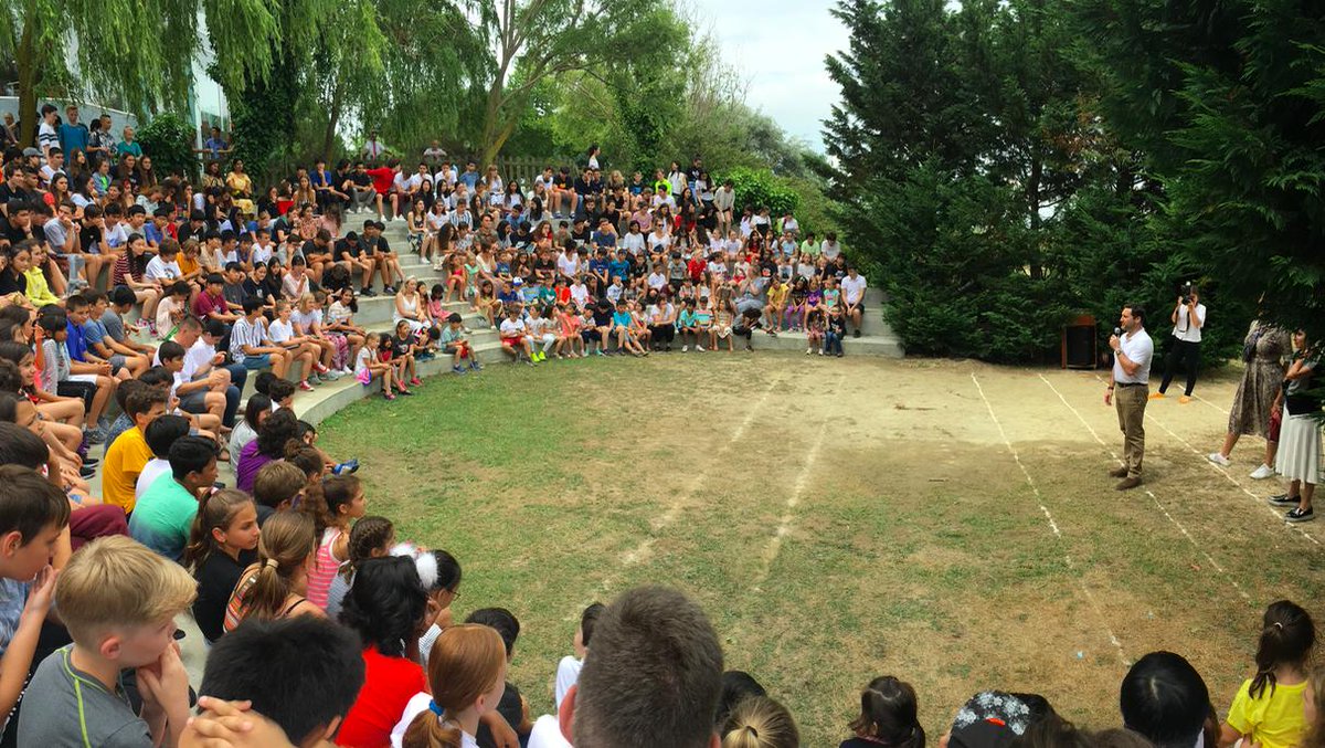 robgrantham's tweet photo. Year-end festivities to close 2018-19 @iics1911. Class celebrations, yearbooks, final assemblies, BBQ, and the farewell wave to students. Another year of learning, friendship, and community. Best wishes to all who are moving on; you will be missed! #iicslearning #iicscommunity https://t.co/JxDLERiRSP