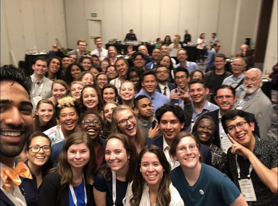 micronaut3's tweet photo. LOVE MY FELLOW MICROBIAL CENTRISTS! Haha I have made some incredible friends and colleagues over the past few days thanks to @ASMicrobiology and I cannot wait to see all of us grow into our careers. We’ve got a few more days but I know I will already miss y’all 🥰 https://t.co/LLQTHpc3V4