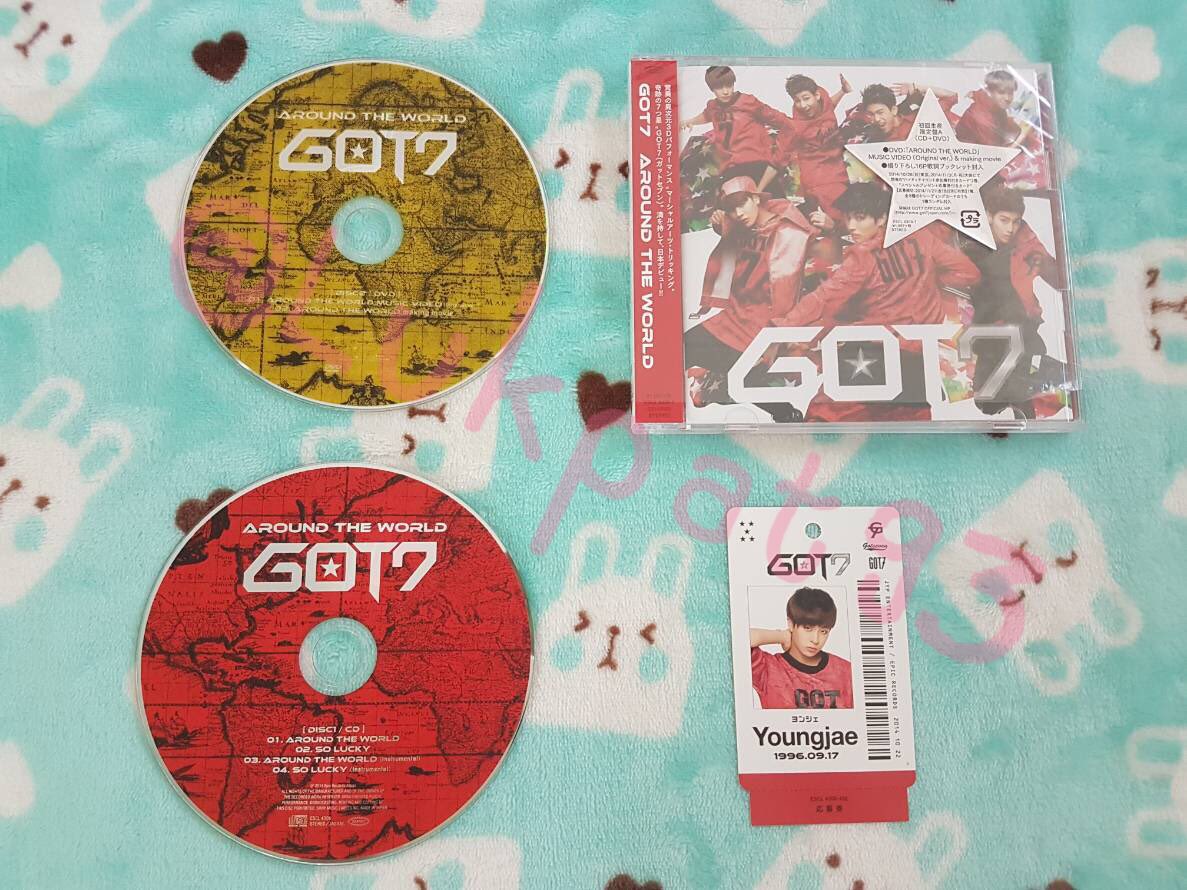 Lukpatpb21's tweet photo. ขายบั้มเต็ม CD+DVD พร้อมการ์ด 
Love Train การ์ดแบมแบม
Around the World การ์ดยองแจ
ไม่มีตำหนิ บั้มละ 300฿
📮50/70
#ตลาดนัดgot7 #ตลาดนัดอากาเซ #ตลาดนัดอากาเซ่ #ตลาดกัซ #ขายของสะสมgot7 #อัลบั้มgot7 #GOT7 https://t.co/HZe3A9byjq