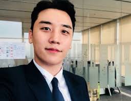 Seungri_Info's tweet photo. 2019 After parting ways with Aori FNB (Aori Ramen) the 39% in shares that belonged to Yuri Holdings were donated to the Green Umbrella Child Fund in Korea. https://t.co/vVkCL12Eeh