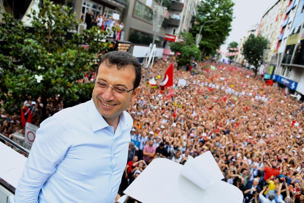 canimtuna's tweet photo. @TRTKurdiTV Daha ne kadar rezilleşebileceksiniz acaba. Yüzünüze tükürmek isterdim. https://t.co/asyiCTY4gl