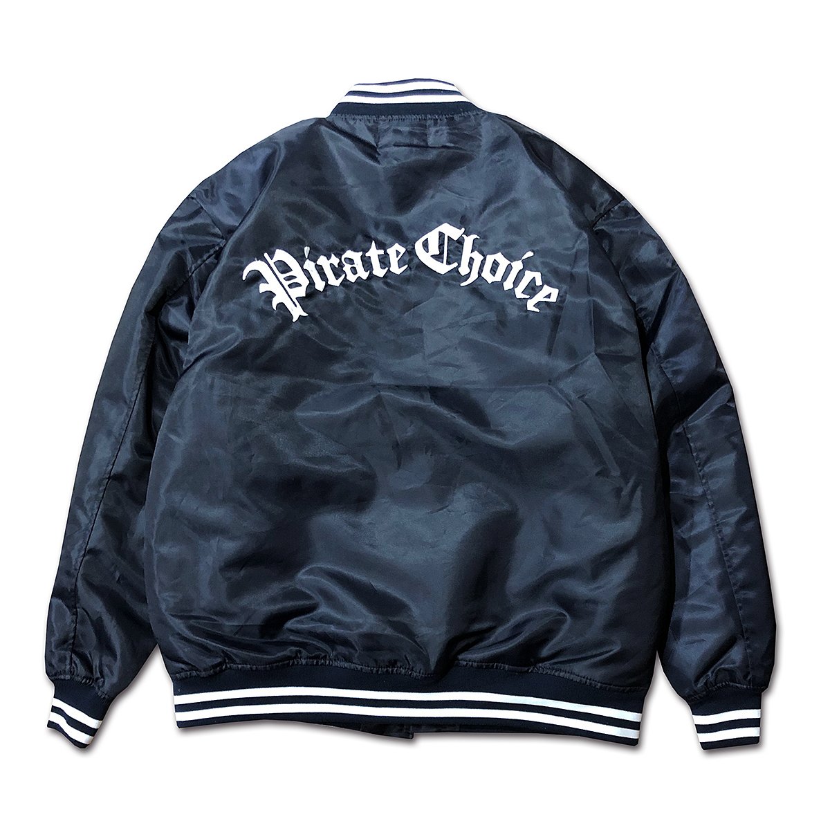 HEADGOONIE's tweet photo. PIRATECHOICEサテンスタジャン。この世に1着のみ。夏BOX2019に入ります。
https://t.co/wA8IcwUAkF
#夏box2019 #headgoonie #piratechoice #サテンスタジャン https://t.co/JVU9iKc5jr