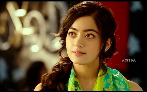 RashmikaTrends's tweet photo. @iamRashmika @actorvijay #HBDEminentVijay 😍 https://t.co/rGdfBXGNx5
