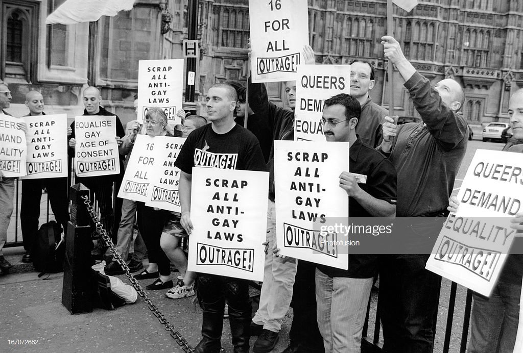  #OTD 1998. MPs vote to lower the age of consent for homosexual couples to sixteen. Despite a Commons majority of 207, the move was highly controversial and it was bitterly opposed by Conservative MPs and the right-wing press.
