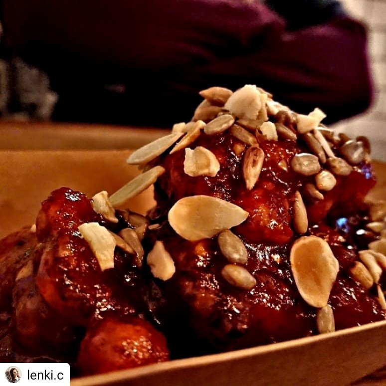 chickenandgochu's tweet photo. Going for a day out along the Walthamstow Wetlands this afternoon? Why not pop into @orabrewing for a pick me up? Oh, and some yummy chicken, too
#koreanchicken #orabrewing #koreanfood #kor #koreanfriedchicken #tottenham #walthamstowwetlands #walthamstow https://t.co/yYaRnWZ4Wq