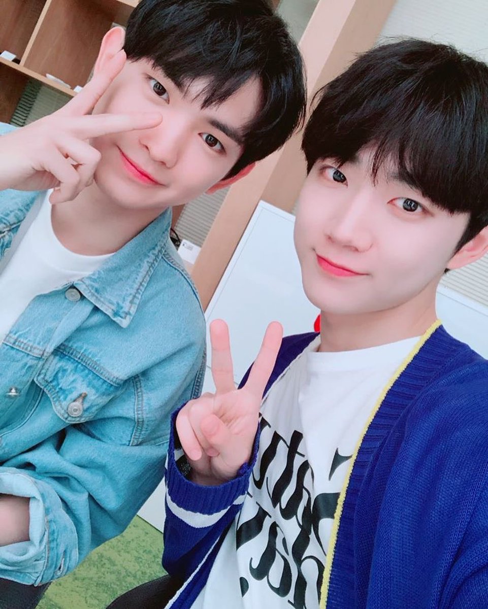 DC_HS89's tweet photo. 190622 위에화 인스타그램

➡️ https://t.co/gbqLmVm6lk

#안형섭 #형섭 #AhnHyeongSeop #ヒョンソプ #安炯燮 #ฮยองซอบ https://t.co/L65xCoLe6g