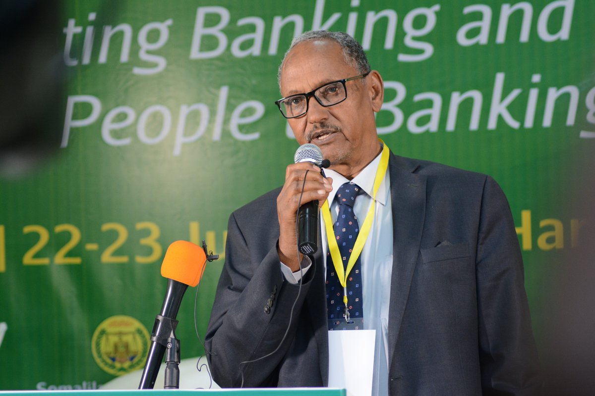 KhaalidMC's tweet image. Adduun weynuhu waa ay ina danaynayaan inagana waxa la inooga baahanyahay soo dhewayn iyo deddaal.
Wasiir Saajin.
#MoFD #CBS
#WaayeelConsulting
#SLBAFC2019