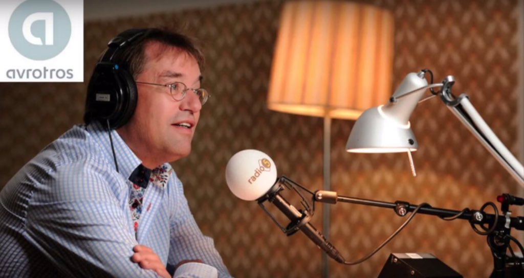 Goeiemorguh!! ;-)
Komende zondag wordt onze nieuwe single gedraaid op <a href="/NPORadio5/">NPO Radio 5</a> bij 'Andermans Veren'. Ergens tussen 10 en 11 uur! Luister je mee?
Of zet het liedje in je zomer playlist! Of stuur 'm door aan je broertje! Vrolijk zaterdag! X
open.spotify.com/track/1kyShjoY…