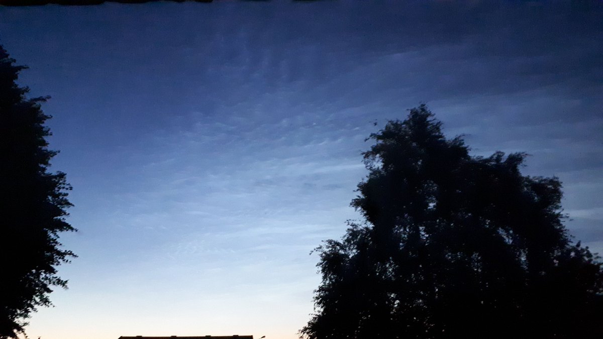 Delquigniesm's tweet photo. @RenaudBoyaval @KeraunosObs @lachainemeteo @meteofrance @meteociel @MeteoExpress Également observés ici sur Camphin en Pevele. https://t.co/keS3BzLl02